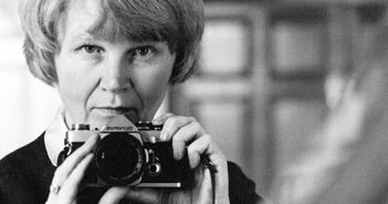 Jane Bown: Finding Pictures Jane Bown Biography Portrait